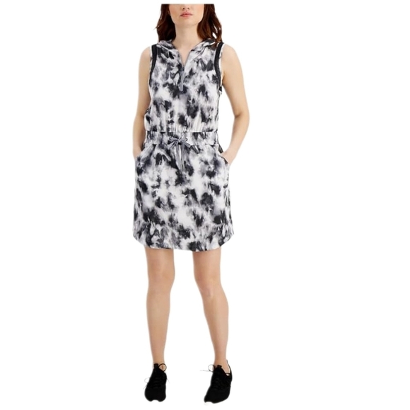 Ideology Dresses & Skirts - IDEOLOGY Black and White Sleeveless Hoodie Dress, Size XL